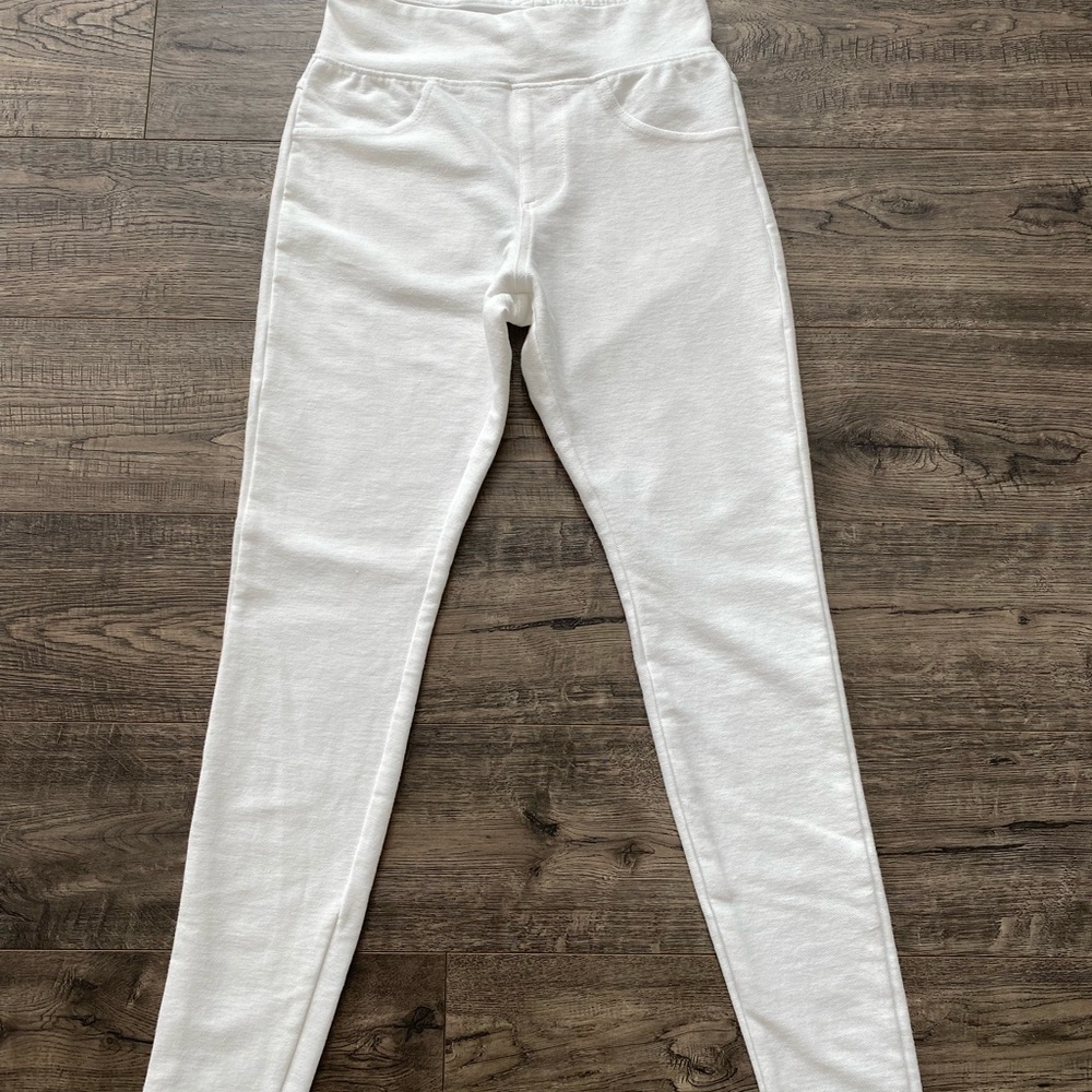 NWOT A New Day Super Soft Leggings